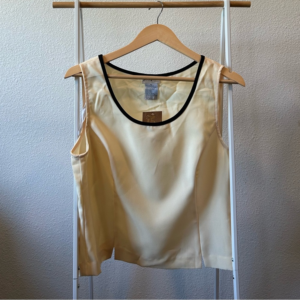 Vintage 90s Cream Sleeveless Top with Black Trim